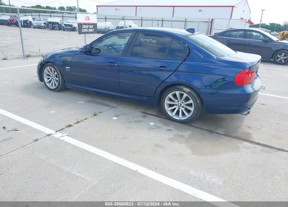 2011 BMW 328I XDRIVE VIN: WBAPK7G59BNN69824