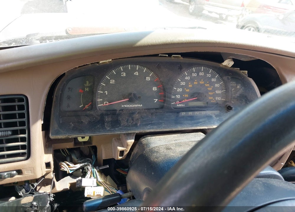 1999 TOYOTA 4RUNNER VIN: JT3GM84R8X0050427