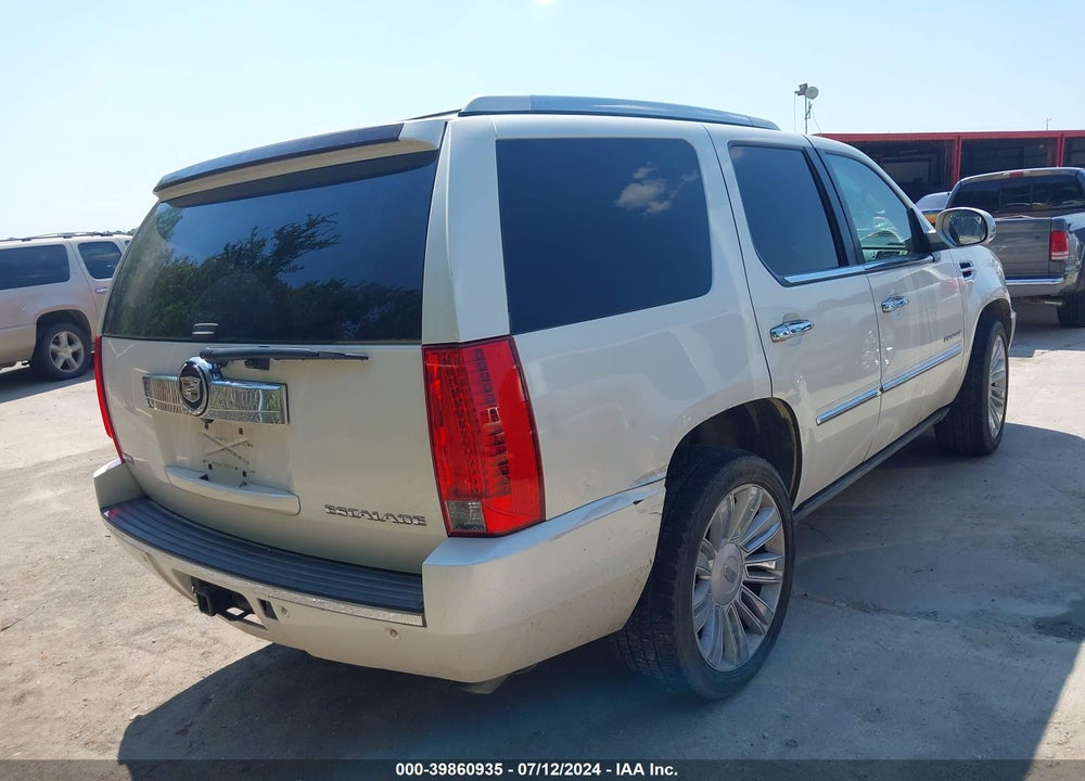 2011 CADILLAC ESCALADE PREMIUM VIN: 1GYS4CEF1BR265045