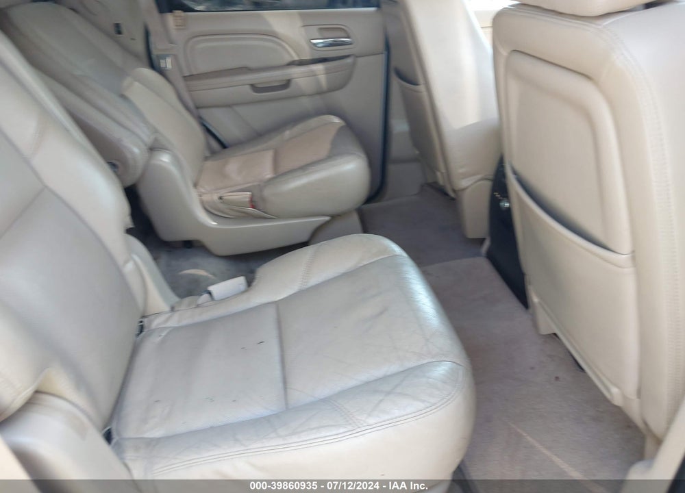2011 CADILLAC ESCALADE PREMIUM VIN: 1GYS4CEF1BR265045