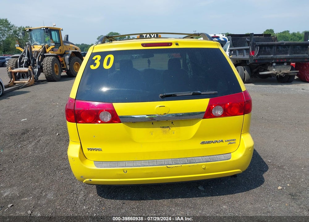 2007 TOYOTA SIENNA XLE LIMITED VIN: 5TDBK22C47S000029