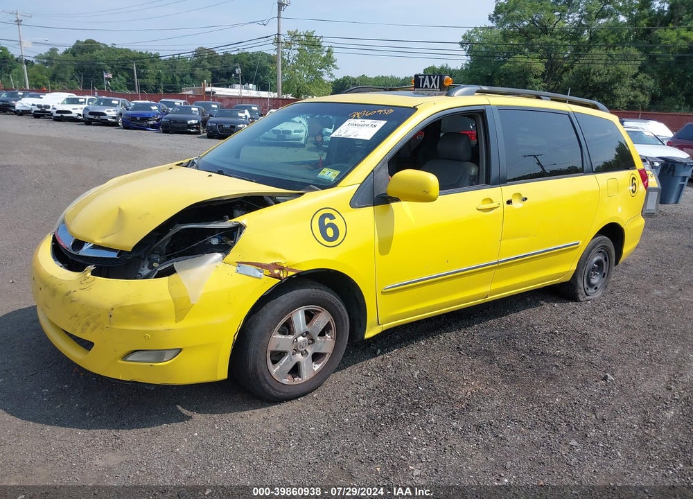 2007 TOYOTA SIENNA XLE LIMITED VIN: 5TDBK22C47S000029