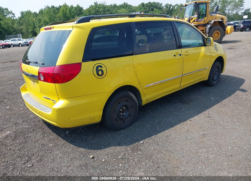 2007 TOYOTA SIENNA XLE LIMITED VIN: 5TDBK22C47S000029