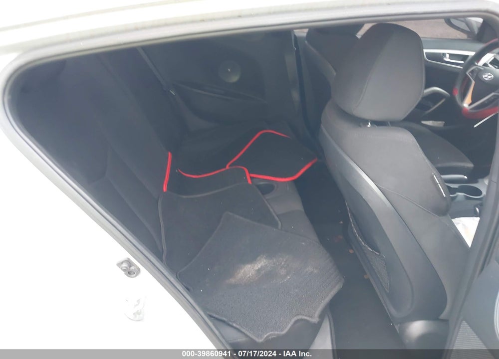 2015 HYUNDAI VELOSTER VIN: KMHTC6AD6FU244743