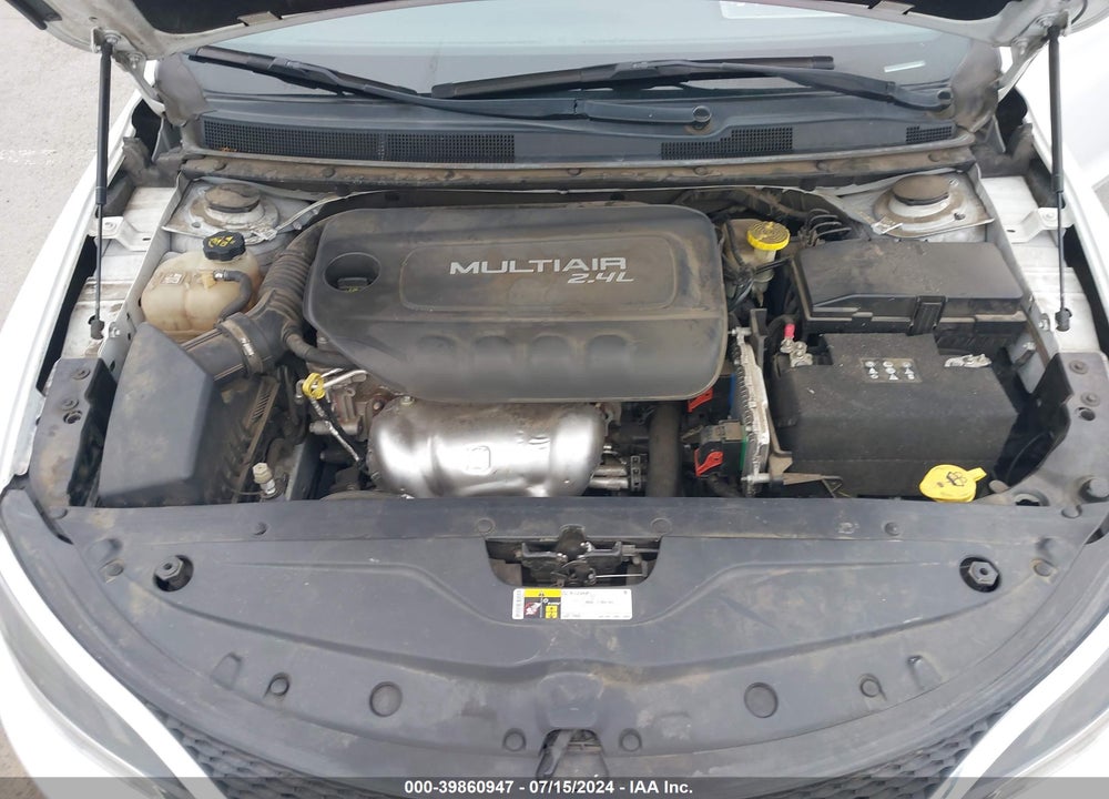 2016 CHRYSLER 200 LIMITED VIN: 1C3CCCAB8GN171912