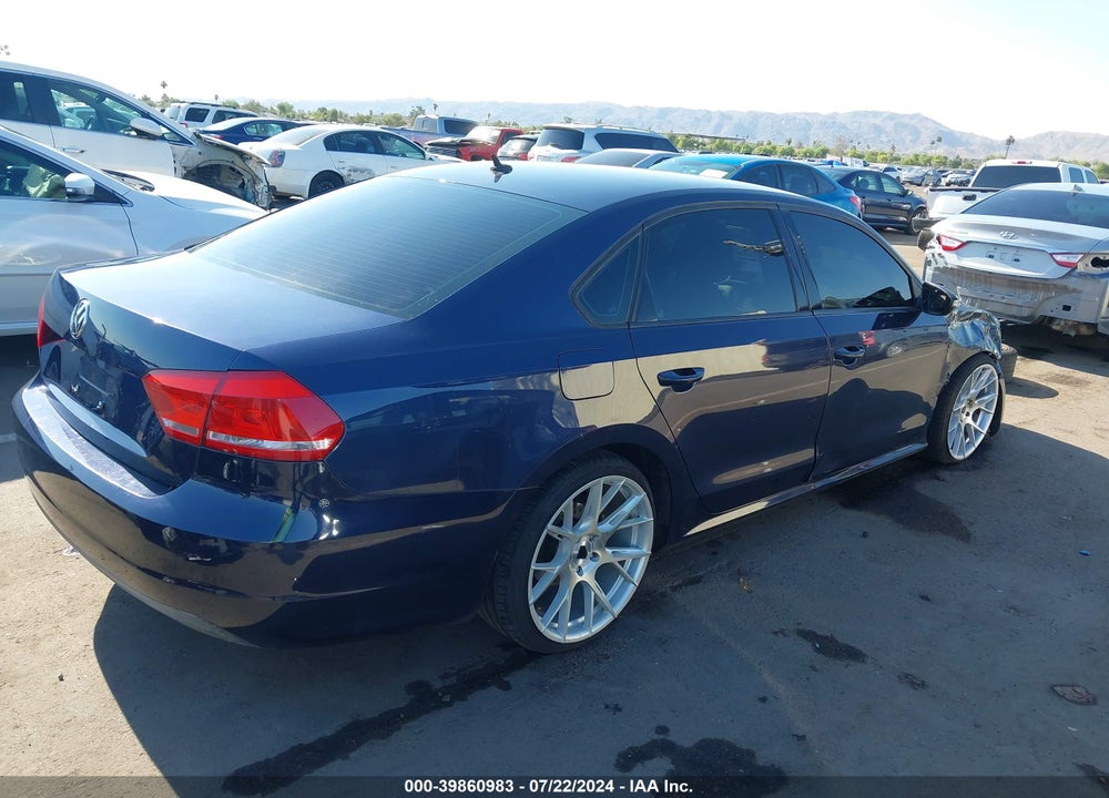 2012 VOLKSWAGEN PASSAT 2.5L S VIN: 1VWAP7A35CC067002