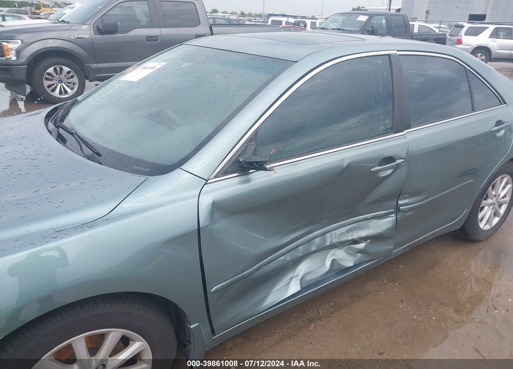 2011 TOYOTA CAMRY XLE V6 VIN: 4T1BK3EK8BU615191