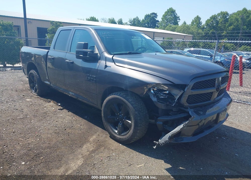 2019 RAM 1500 CLASSIC EXPRESS QUAD CAB 4X4 6'4 BOX VIN: 1C6RR7FG8KS643253
