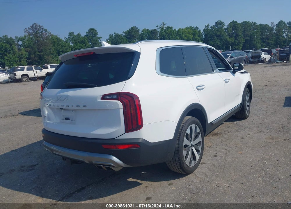 2022 KIA TELLURIDE S VIN: 5XYP64HC9NG234822