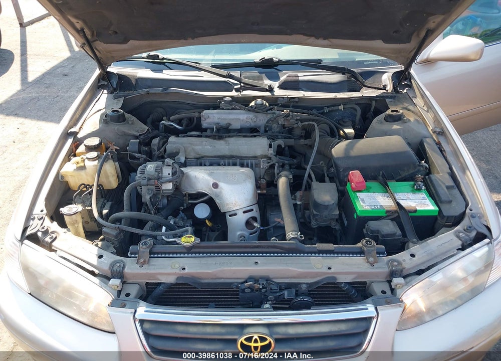 2000 TOYOTA CAMRY LE VIN: 4T1BG22K3YU978328
