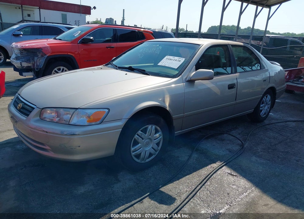 2000 TOYOTA CAMRY LE VIN: 4T1BG22K3YU978328