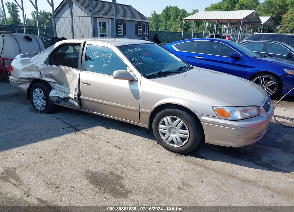 2000 TOYOTA CAMRY LE VIN: 4T1BG22K3YU978328