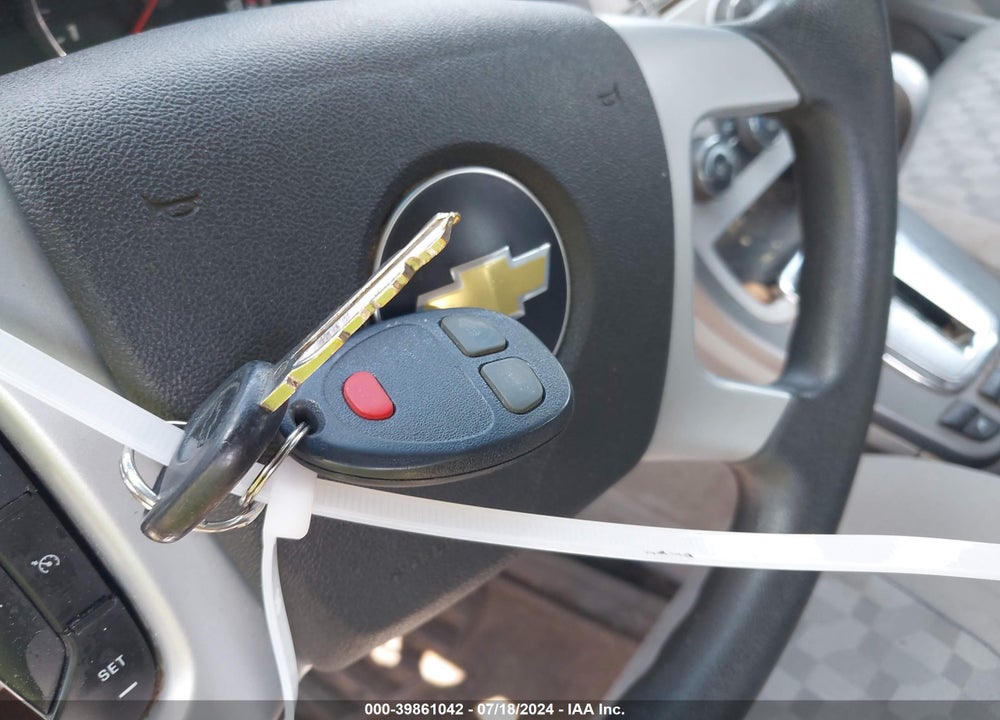 2007 CHEVROLET EQUINOX LS VIN: 2CNDL13F676030955