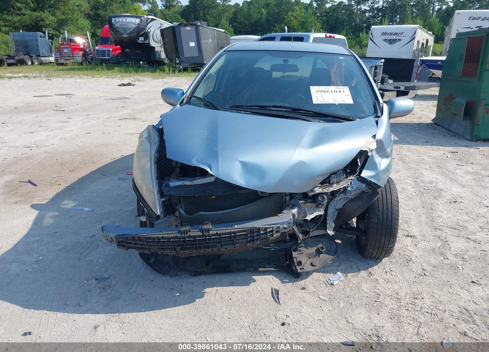 2011 HONDA FIT SPORT VIN: JHMGE8G50BC005764