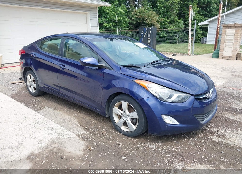 2013 HYUNDAI ELANTRA GLS VIN: 5NPDH4AE5DH328082