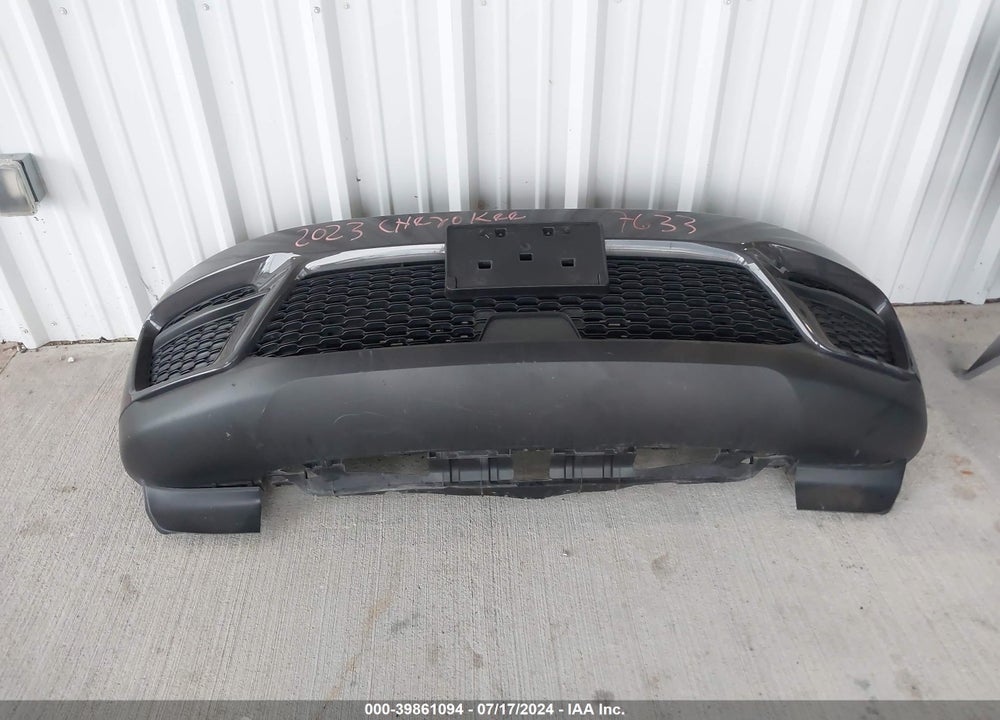 2023 CHEROKEE JEEP GRAND  LAREDO X 4X2 VIN: 1C4RJGAG4P8867633