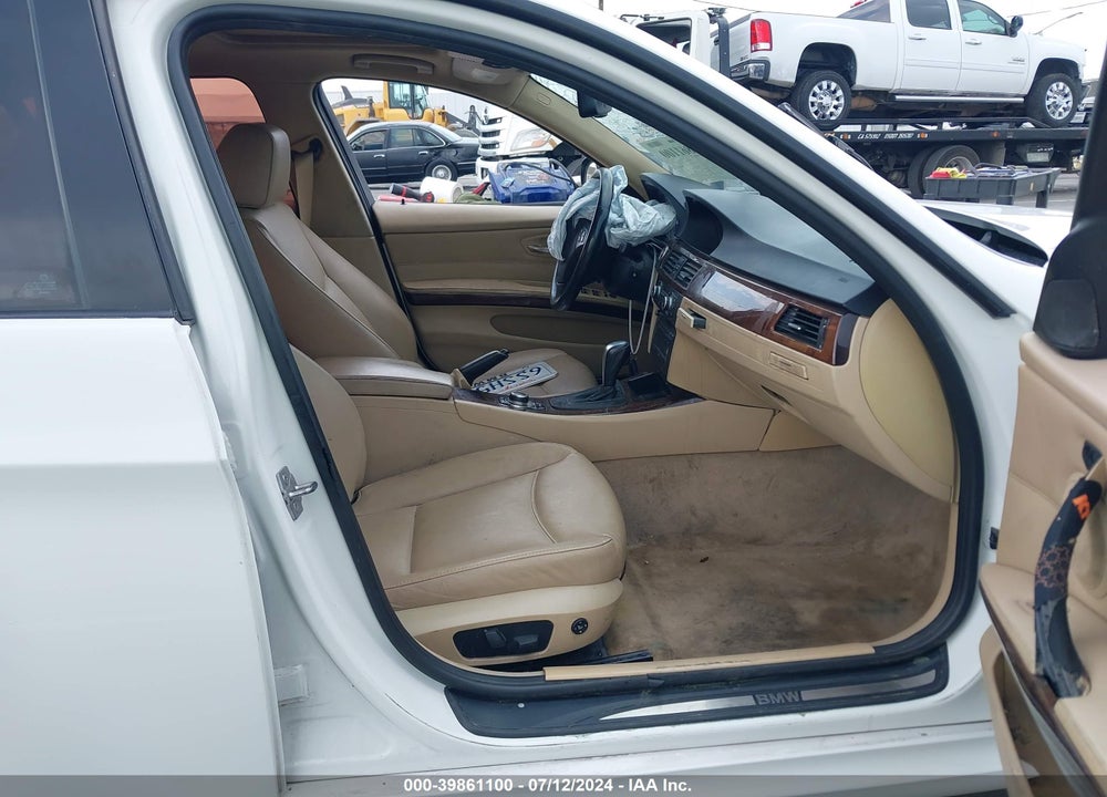 2011 BMW 328I XDRIVE VIN: WBAPK5G55BNN25923