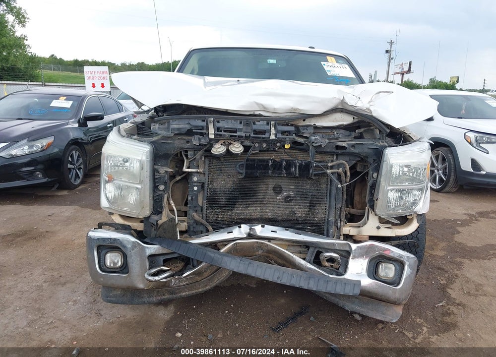 2011 FORD F-250 LARIAT VIN: 1FT7W2A60BEC29358