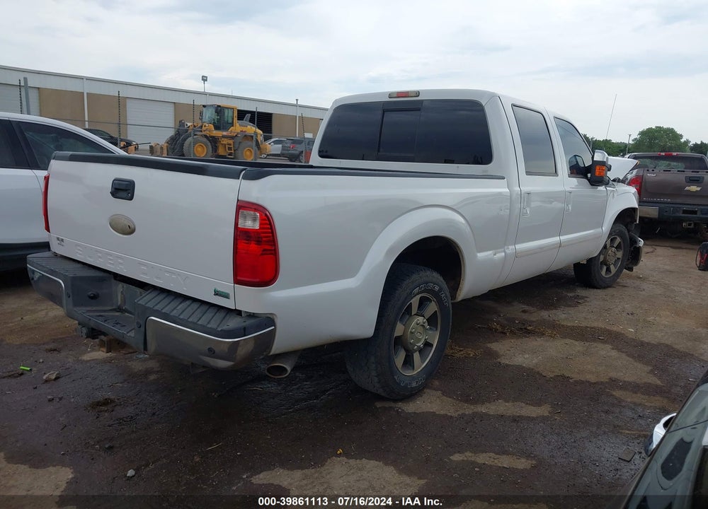 2011 FORD F-250 LARIAT VIN: 1FT7W2A60BEC29358