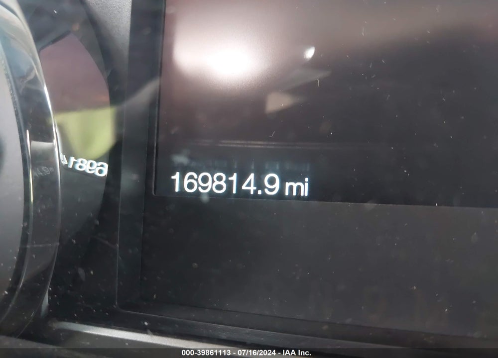 2011 FORD F-250 LARIAT VIN: 1FT7W2A60BEC29358