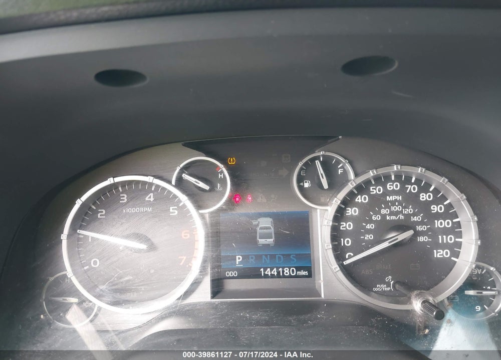 2014 TOYOTA TUNDRA SR5 5.7L V8 VIN: 5TFDW5F18EX359320
