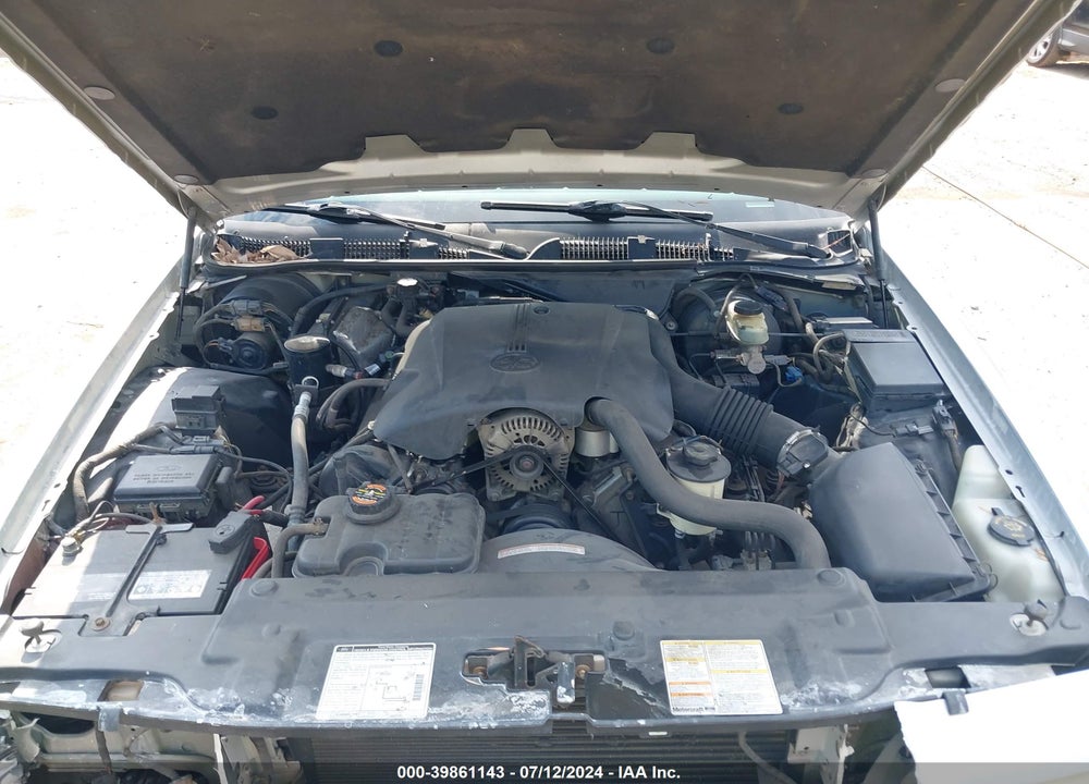 2000 FORD CROWN VICTORIA VIN: 2FAFP73W9YX116556