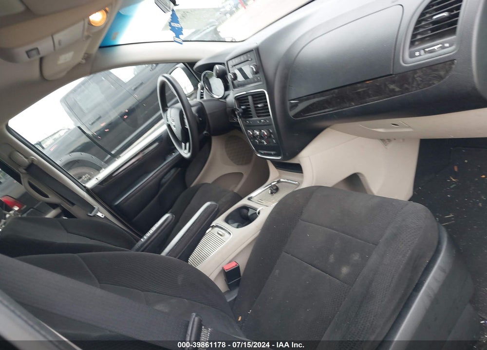 2012 DODGE GRAND CARAVAN SXT VIN: 2C4RDGCG3CR211605