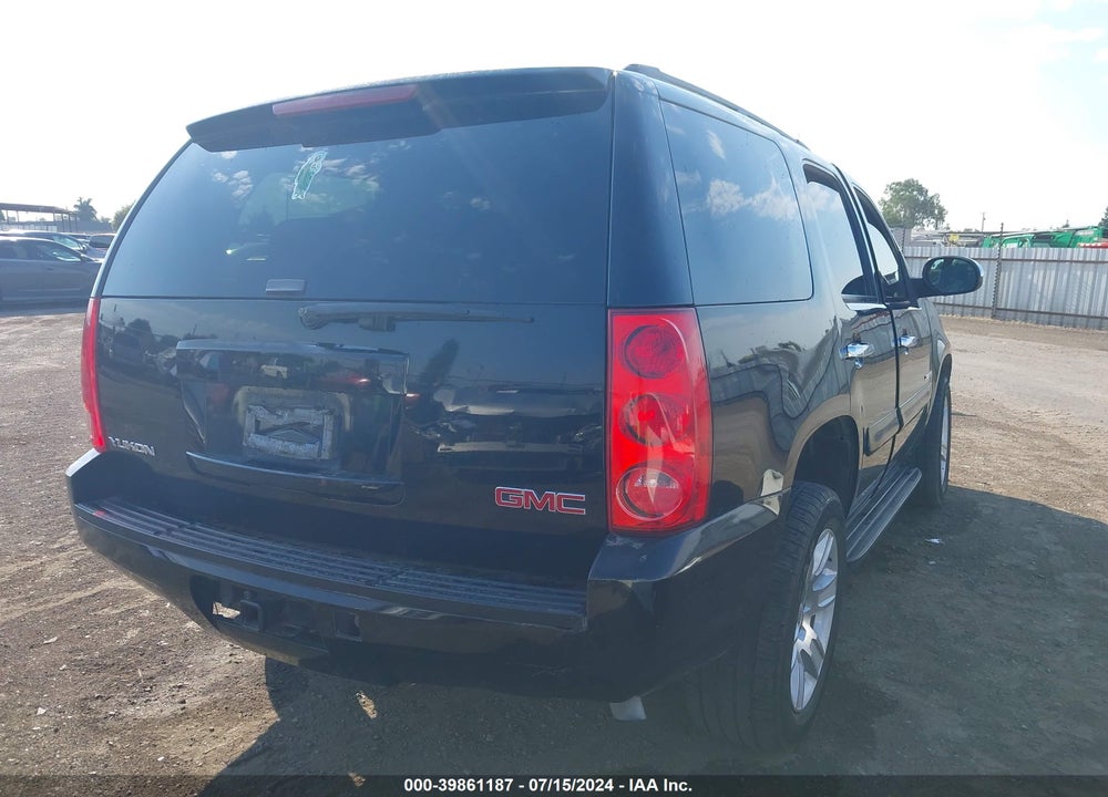 2008 GMC YUKON SLE VIN: 1GKFC13C58R131093