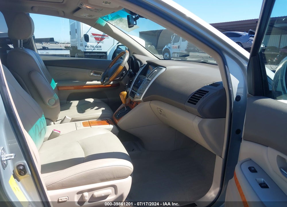 2008 LEXUS RX 350 VIN: 2T2HK31U48C077693