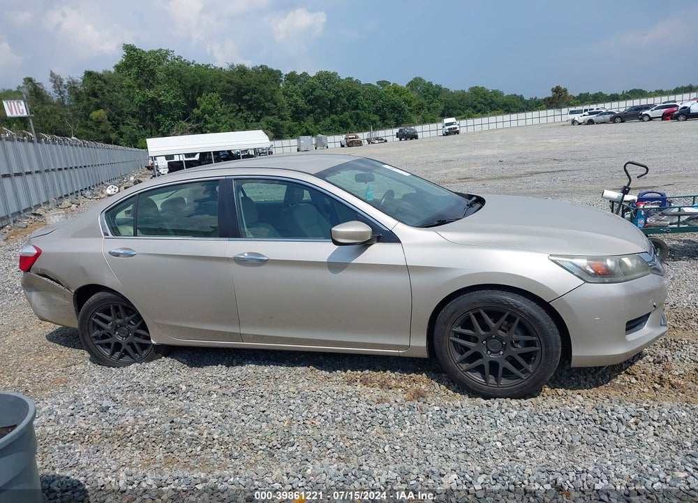 2015 HONDA ACCORD LX VIN: 1HGCR2F33FA235125
