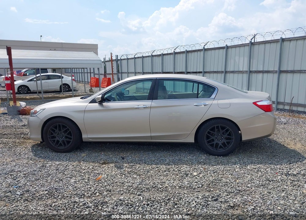 2015 HONDA ACCORD LX VIN: 1HGCR2F33FA235125
