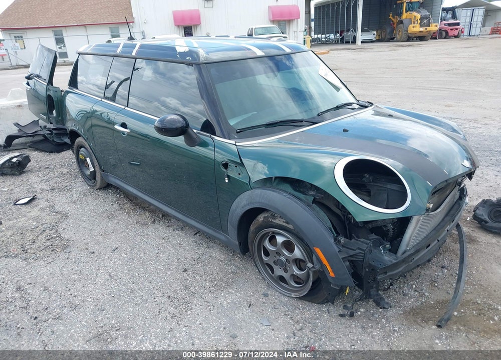 2013 MINI CLUBMAN COOPER VIN: WMWZF3C56DT489892