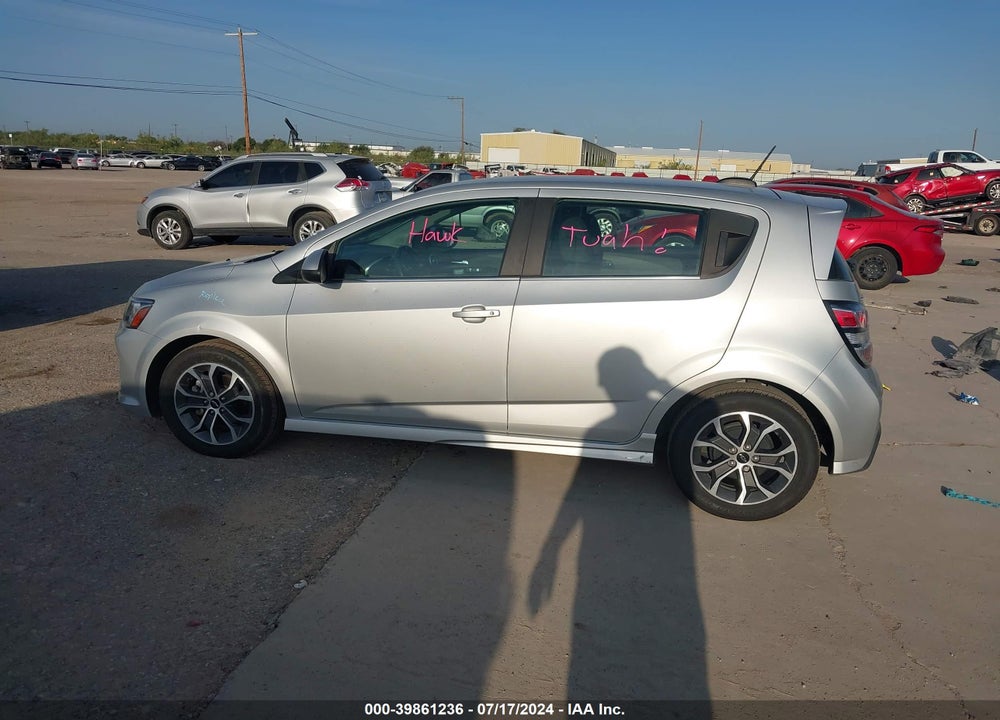 2020 CHEVROLET SONIC VIN: 1G1JD6SB2L4101024