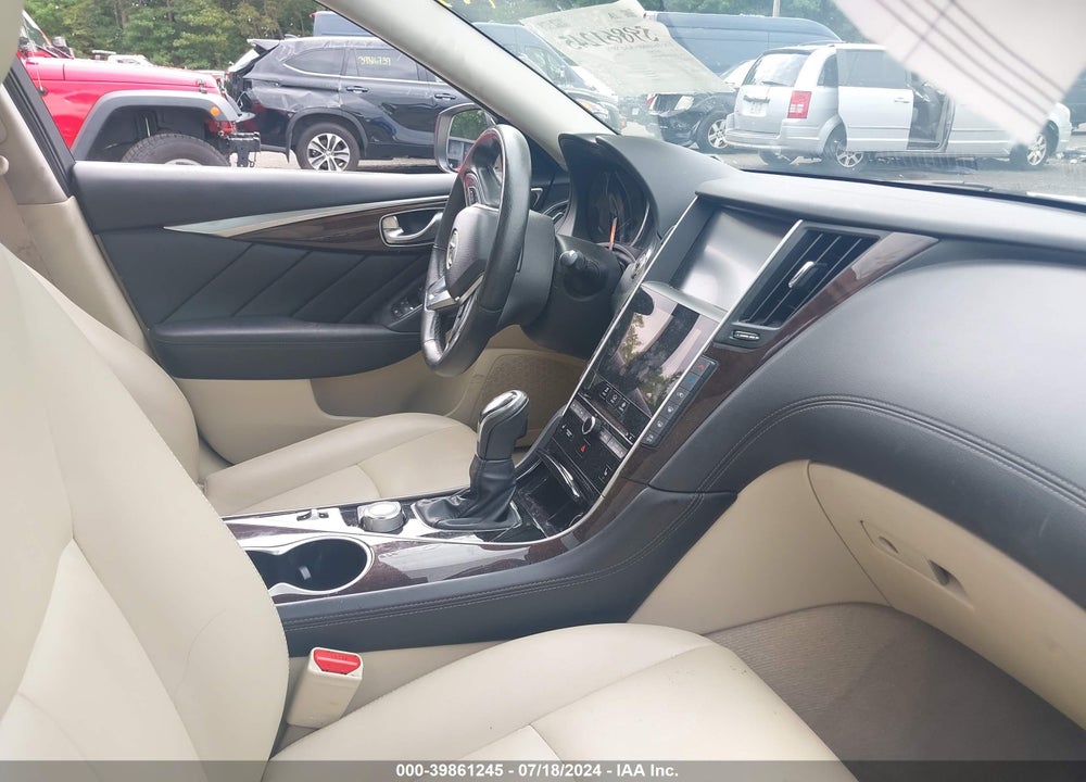 2019 INFINITI Q50 3.0T LUXE VIN: JN1EV7AR4KM551446