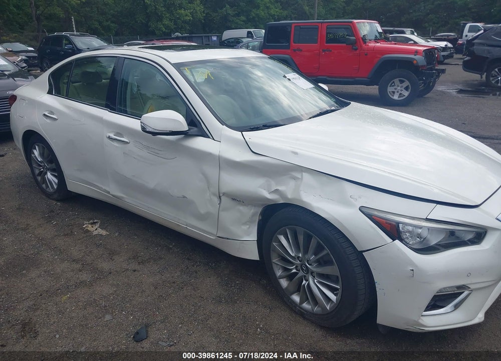 2019 INFINITI Q50 3.0T LUXE VIN: JN1EV7AR4KM551446
