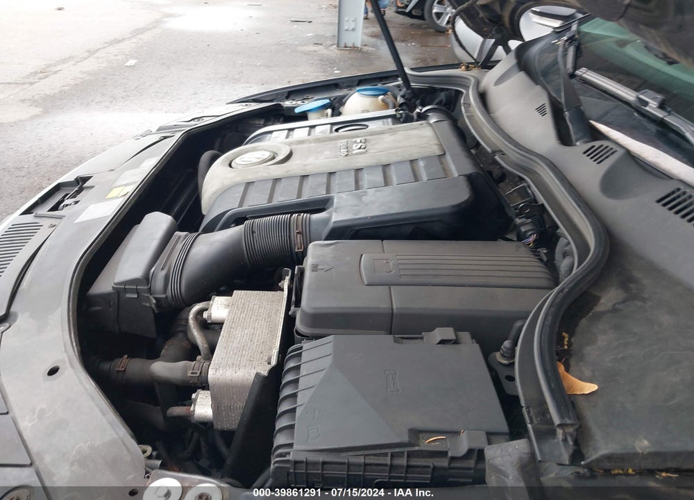 2008 VOLKSWAGEN PASSAT KOMFORT VIN: WVWAK73C18E054743