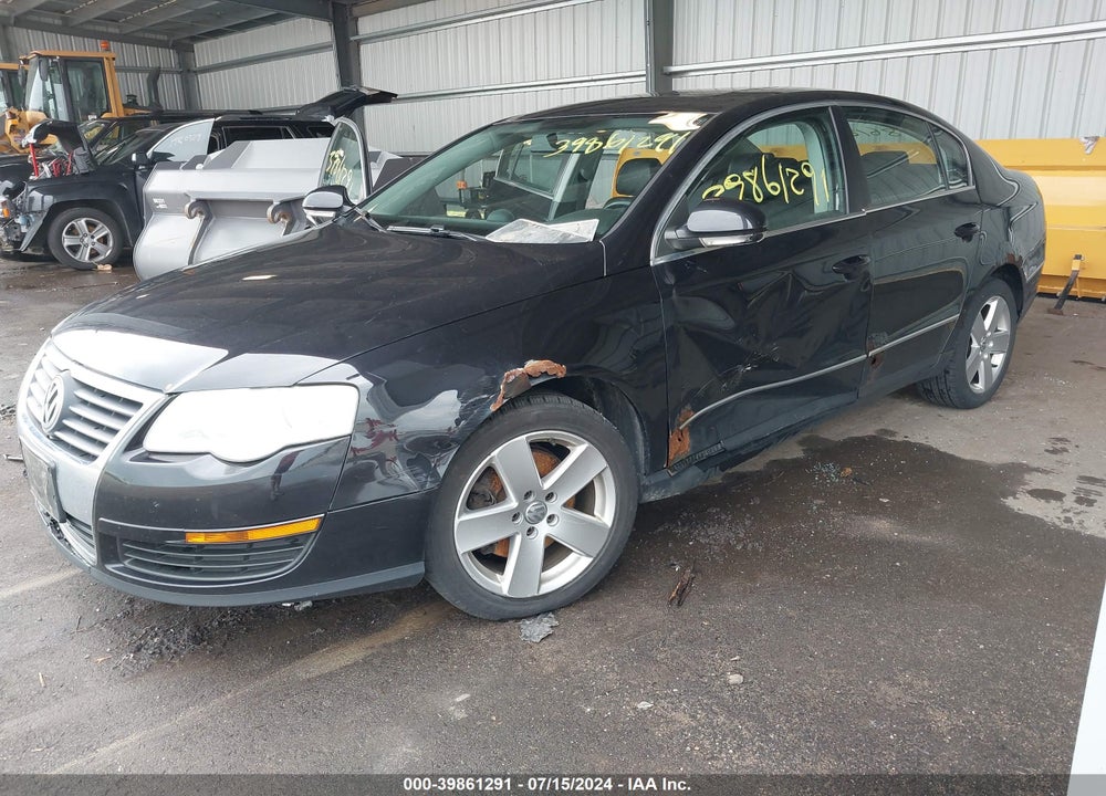 2008 VOLKSWAGEN PASSAT KOMFORT VIN: WVWAK73C18E054743