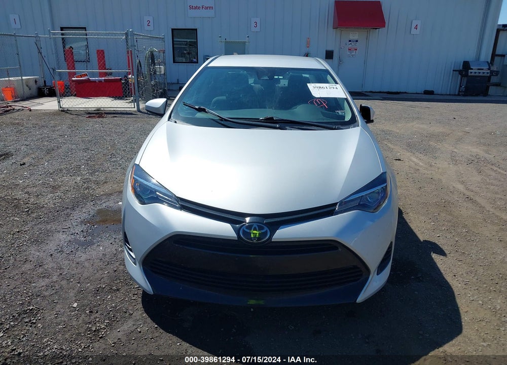 2019 TOYOTA COROLLA LE VIN: 2T1BURHE6KC235612