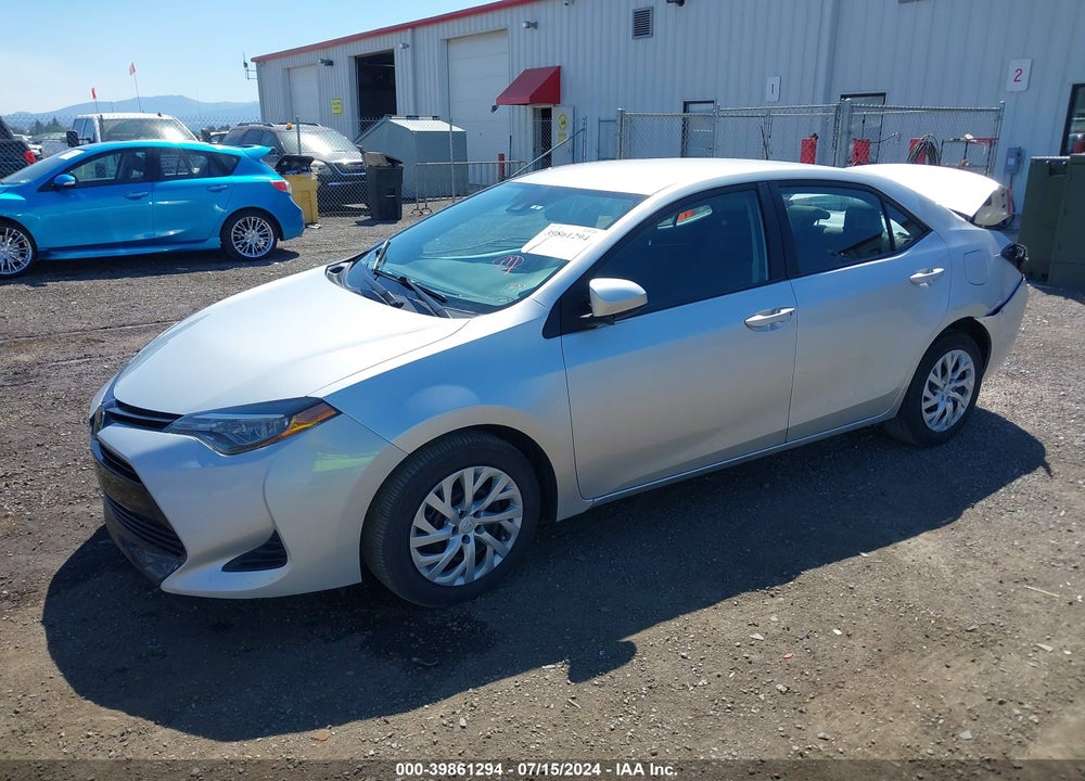 2019 TOYOTA COROLLA LE VIN: 2T1BURHE6KC235612