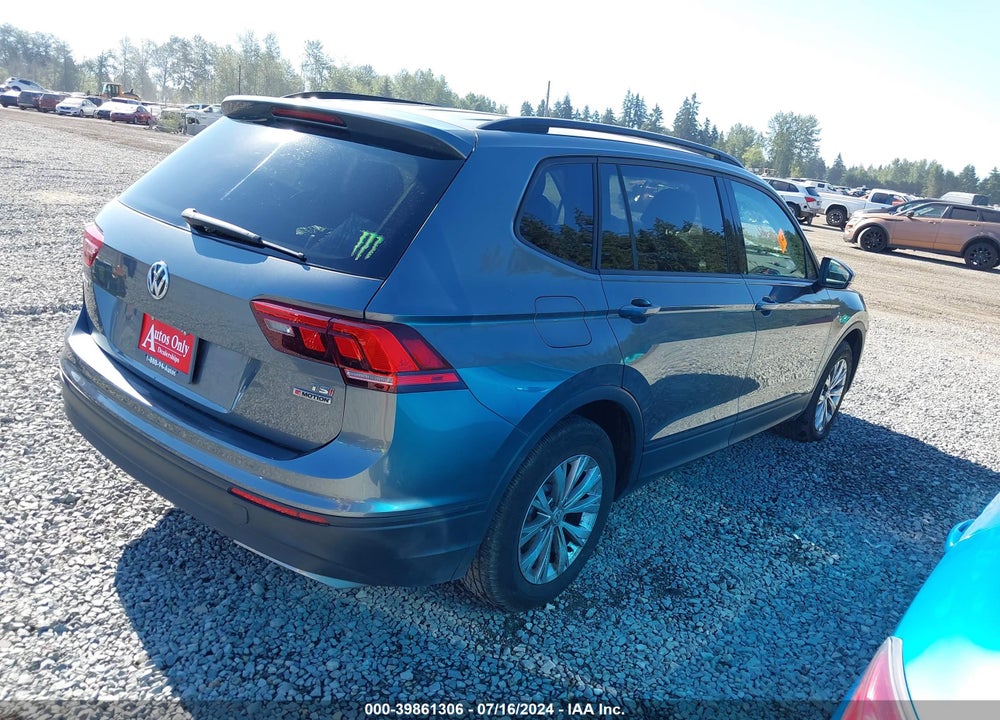 2018 VOLKSWAGEN TIGUAN 2.0T S VIN: 3VV0B7AX0JM116426