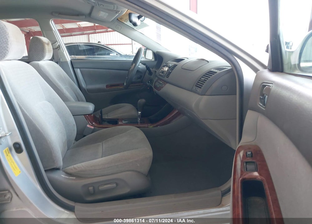 2003 TOYOTA CAMRY XLE VIN: 4T1BE30K73U185315