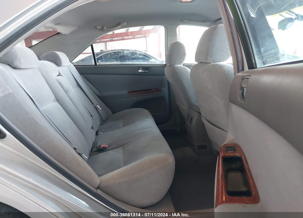 2003 TOYOTA CAMRY XLE VIN: 4T1BE30K73U185315