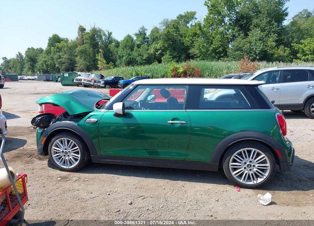 2022 MINI HARDTOP COOPER S VIN: WMW53DH0XN2P76928