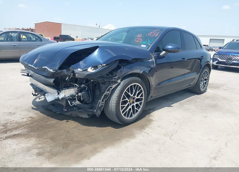 2018 PORSCHE MACAN SPORT EDITION VIN: WP1AA2A56JLB19449