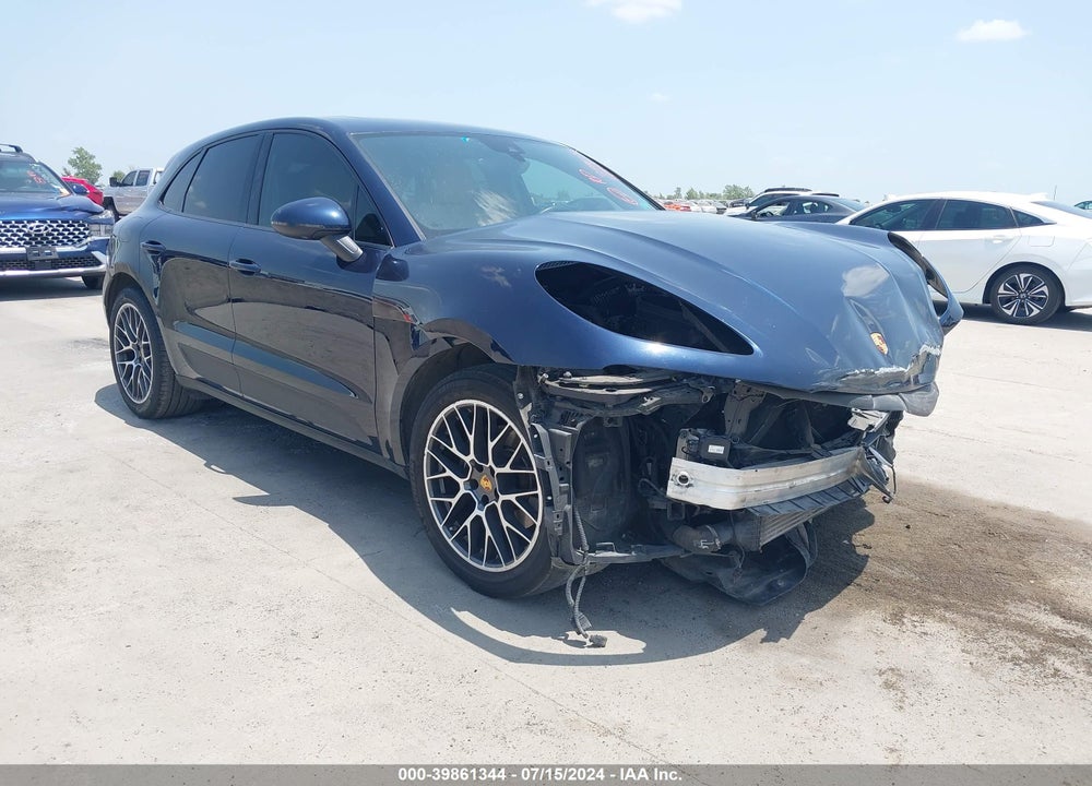 2018 PORSCHE MACAN SPORT EDITION VIN: WP1AA2A56JLB19449