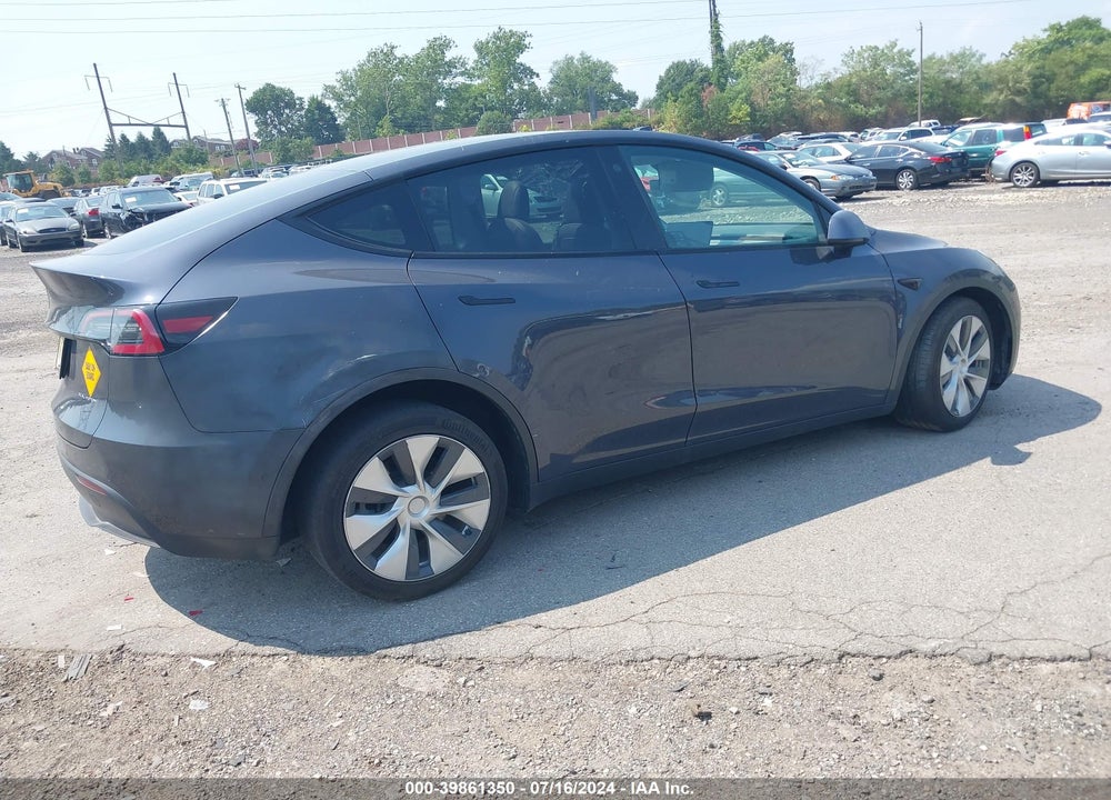 2021 TESLA MODEL Y LONG RANGE DUAL MOTOR ALL-WHEEL DRIVE VIN: 5YJYGDEE9MF273472