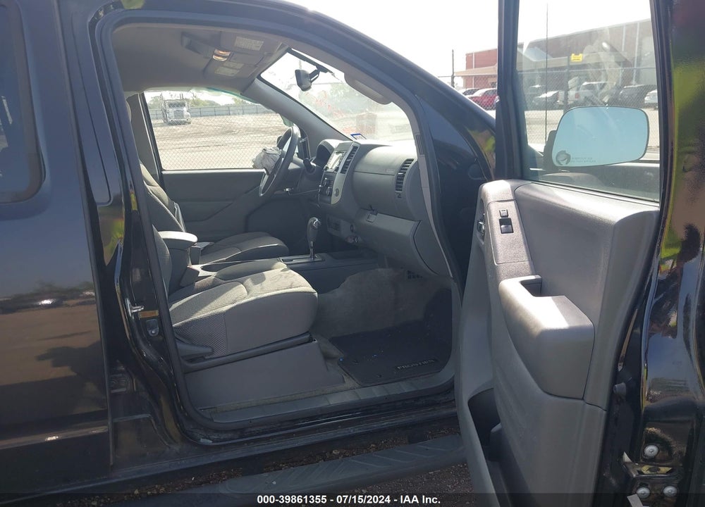 2017 NISSAN FRONTIER SV VIN: 1N6DD0ER1HN770829