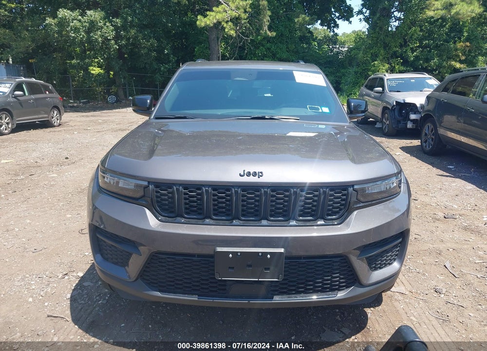2023 JEEP GRAND CHEROKEE ALTITUDE VIN: 1C4RJHAG5P8705113