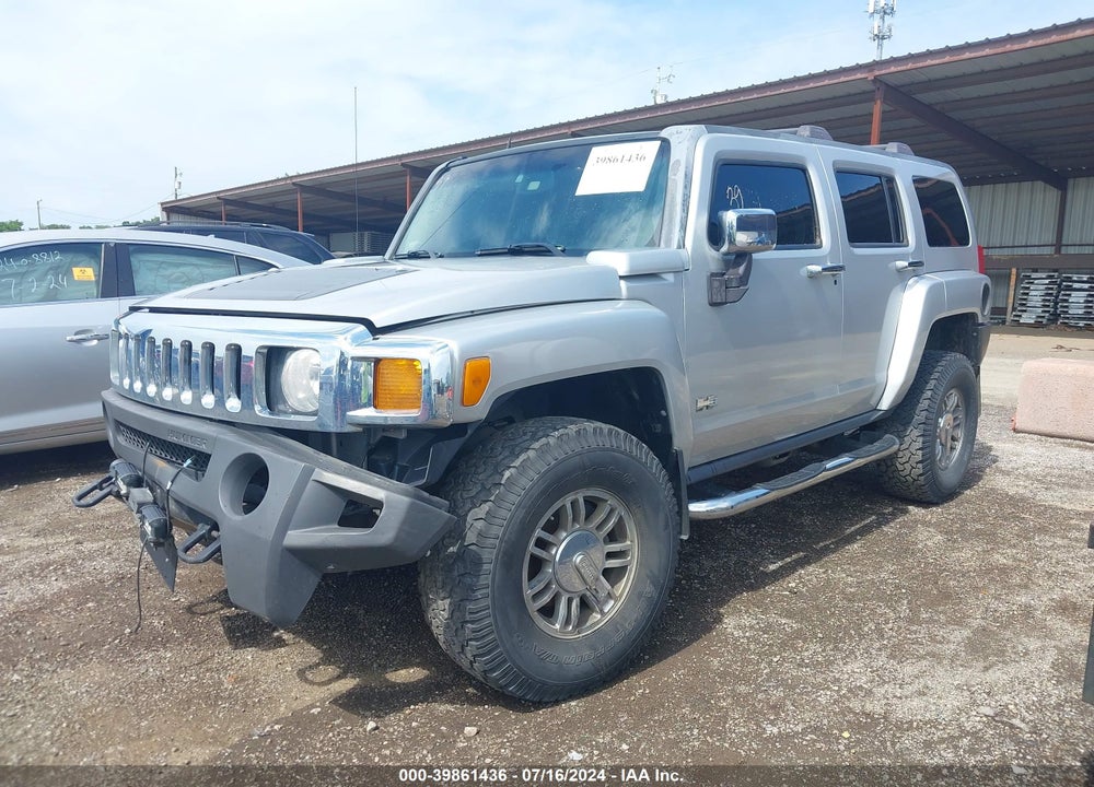 2010 HUMMER H3 SUV LUXURY VIN: 5GTMNJEE2A8118155