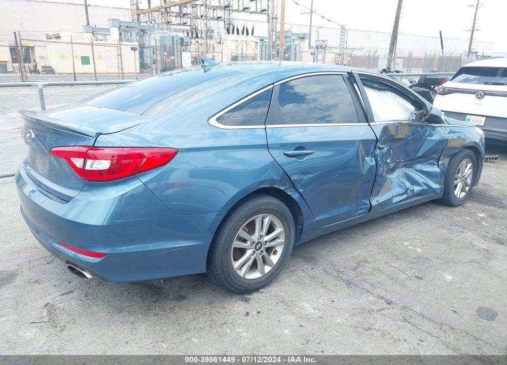 2017 HYUNDAI SONATA SE VIN: 5NPE24AF4HH552433